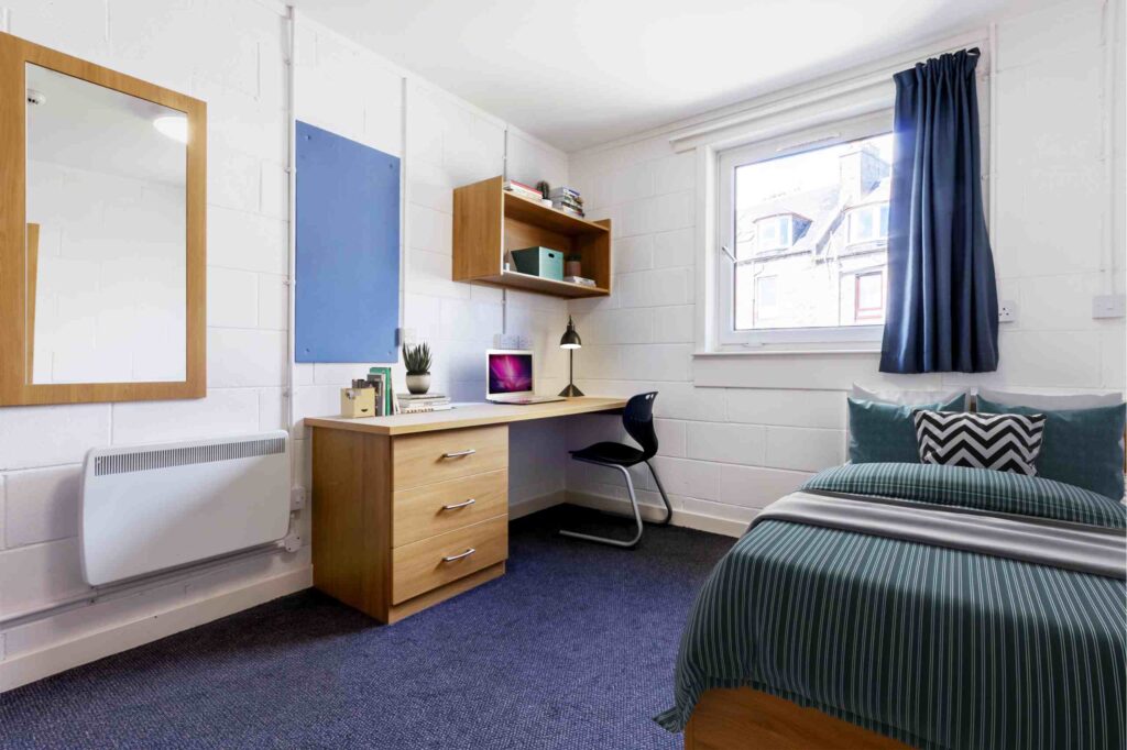 Farmers Hall Non Ensuite Platinum